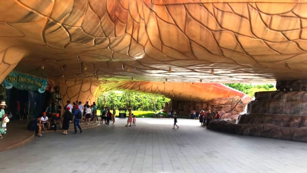 Alophuquoc VinWonder Phú Quốc - thủy cung lớn nhất Việt Nam